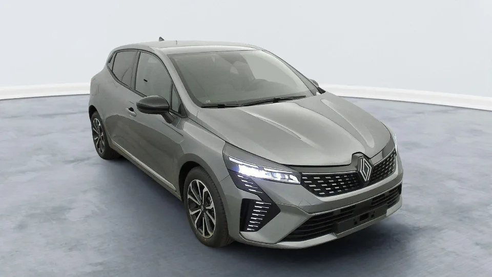 Renault Clio 2025 — фото 1, купить с доставкой в Москву