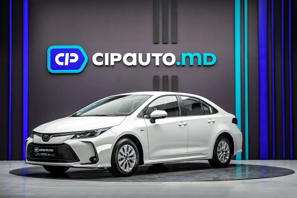 Toyota Corolla 2024 — фото 1, купить с доставкой в Москву