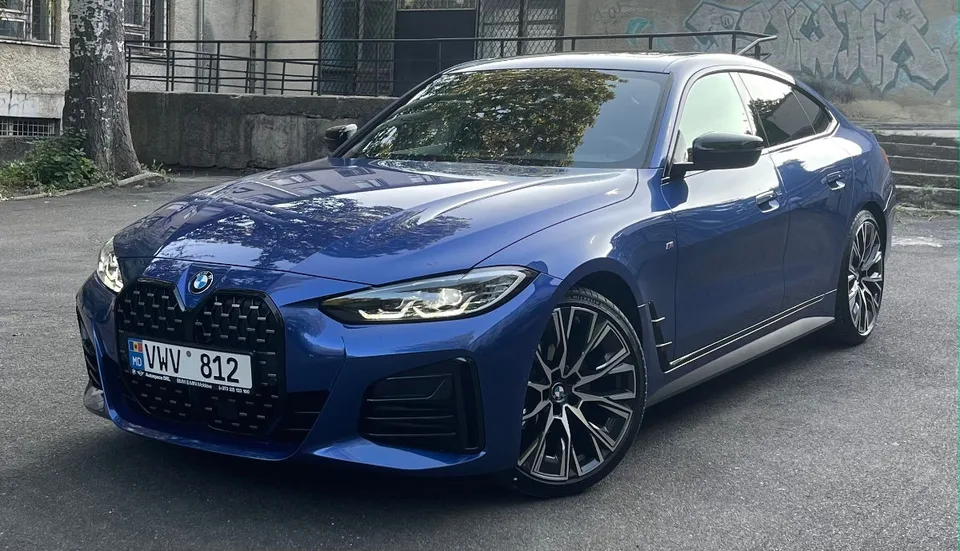 BMW 4 Series 2023 — фото 1, купить с доставкой в Москву