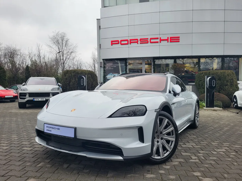 Porsche Taycan 2025 — фото 1, купить с доставкой в Москву