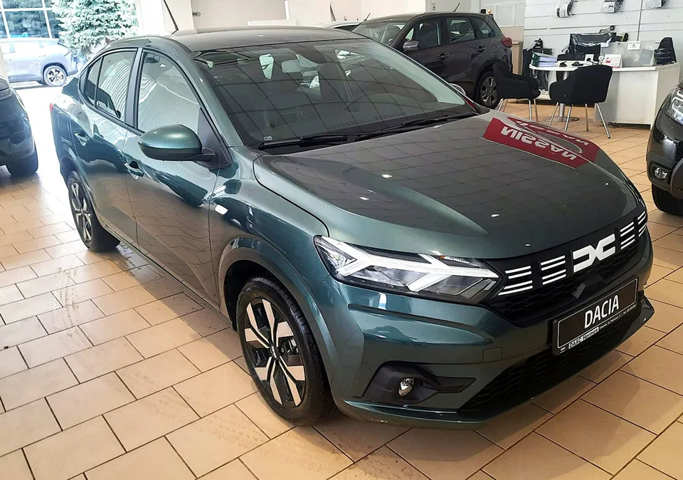 Dacia Logan 2025 — фото 1, купить с доставкой в Москву