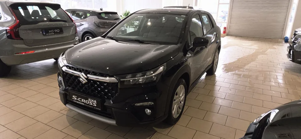 Suzuki S-Cross 2025 — фото 1, купить с доставкой в Москву