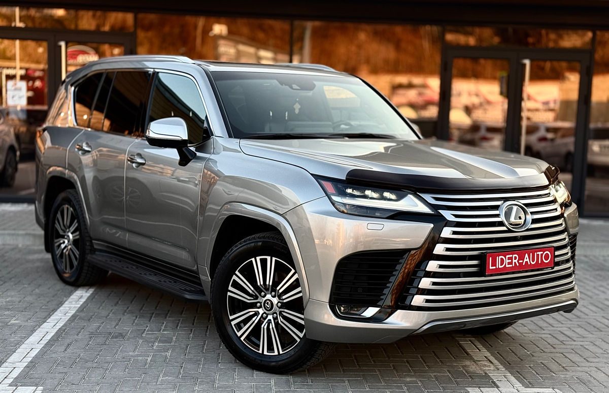 Lexus LX Series 2023