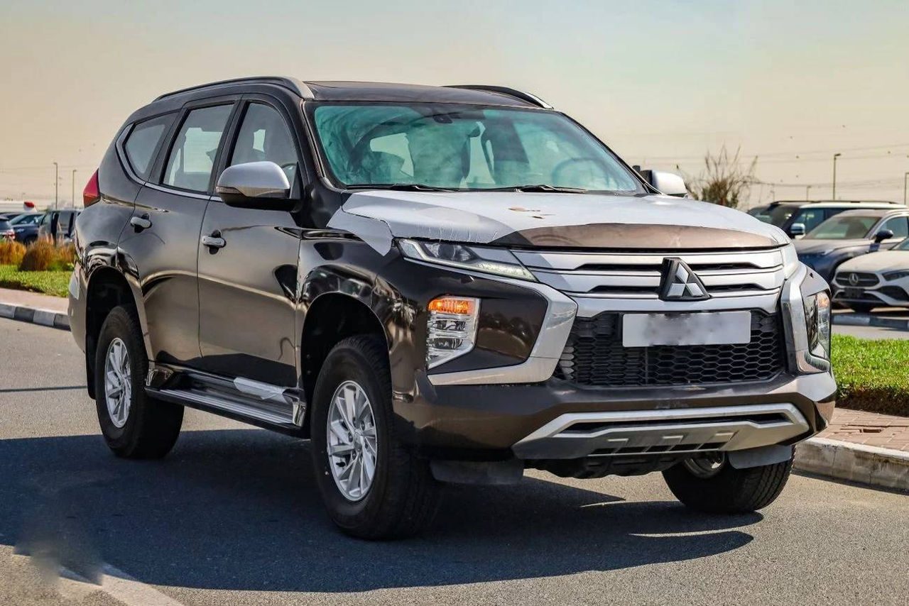 Mitsubishi Montero Sport 2025