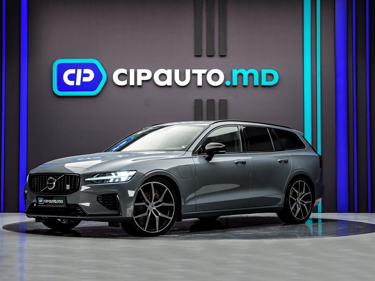 Volvo V60 2022