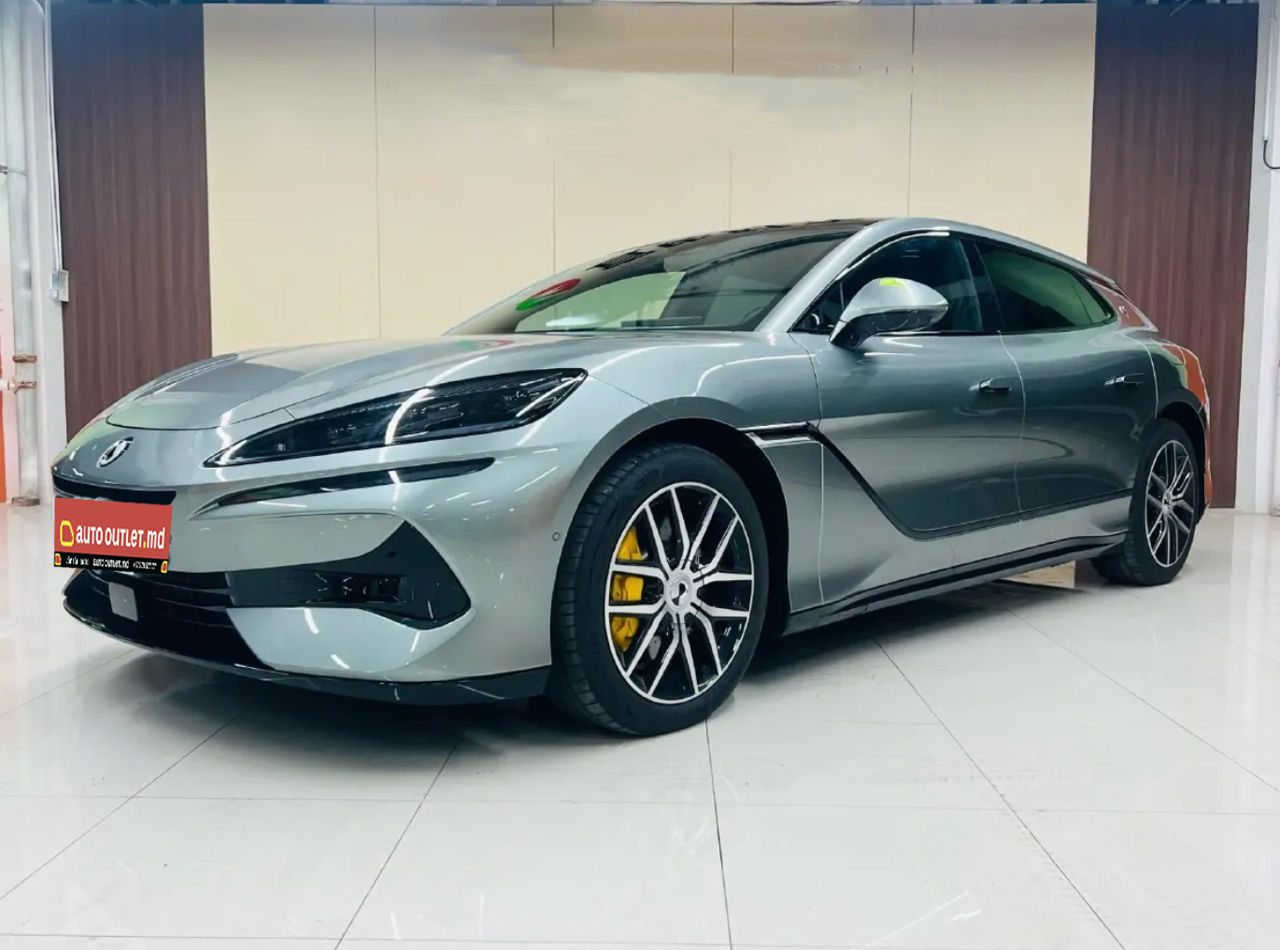 Denza Z9 GT 2024