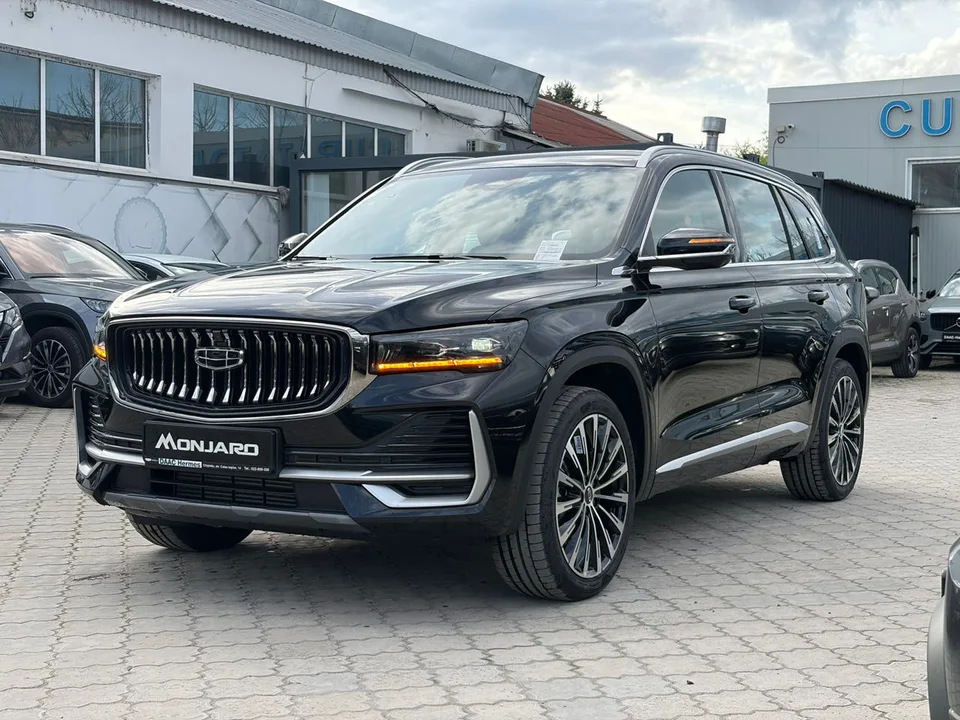Geely Monjaro 2026 — фото 1, купить с доставкой в Москву