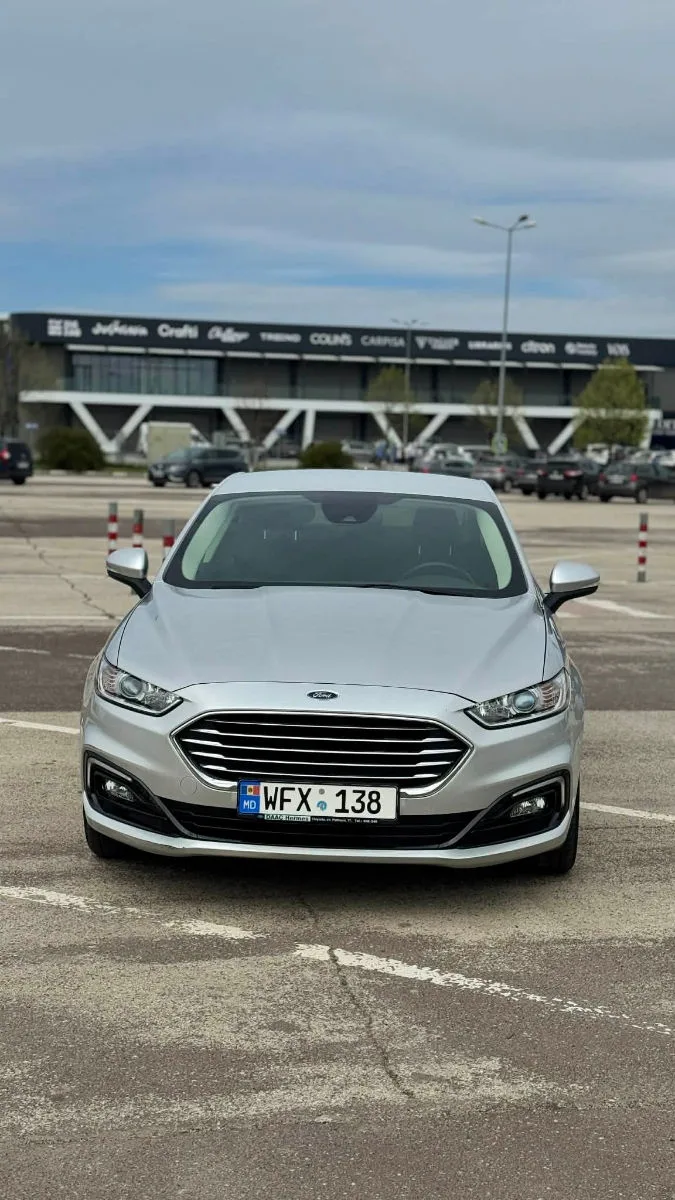 Ford Mondeo 2022 — фото 1, купить с доставкой в Москву