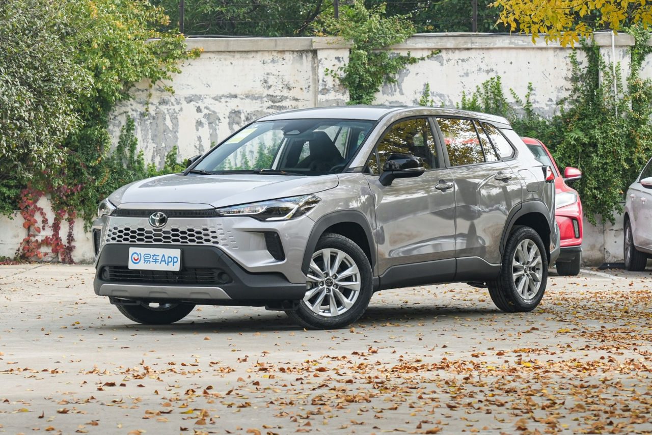 Toyota CorollaCross 2026