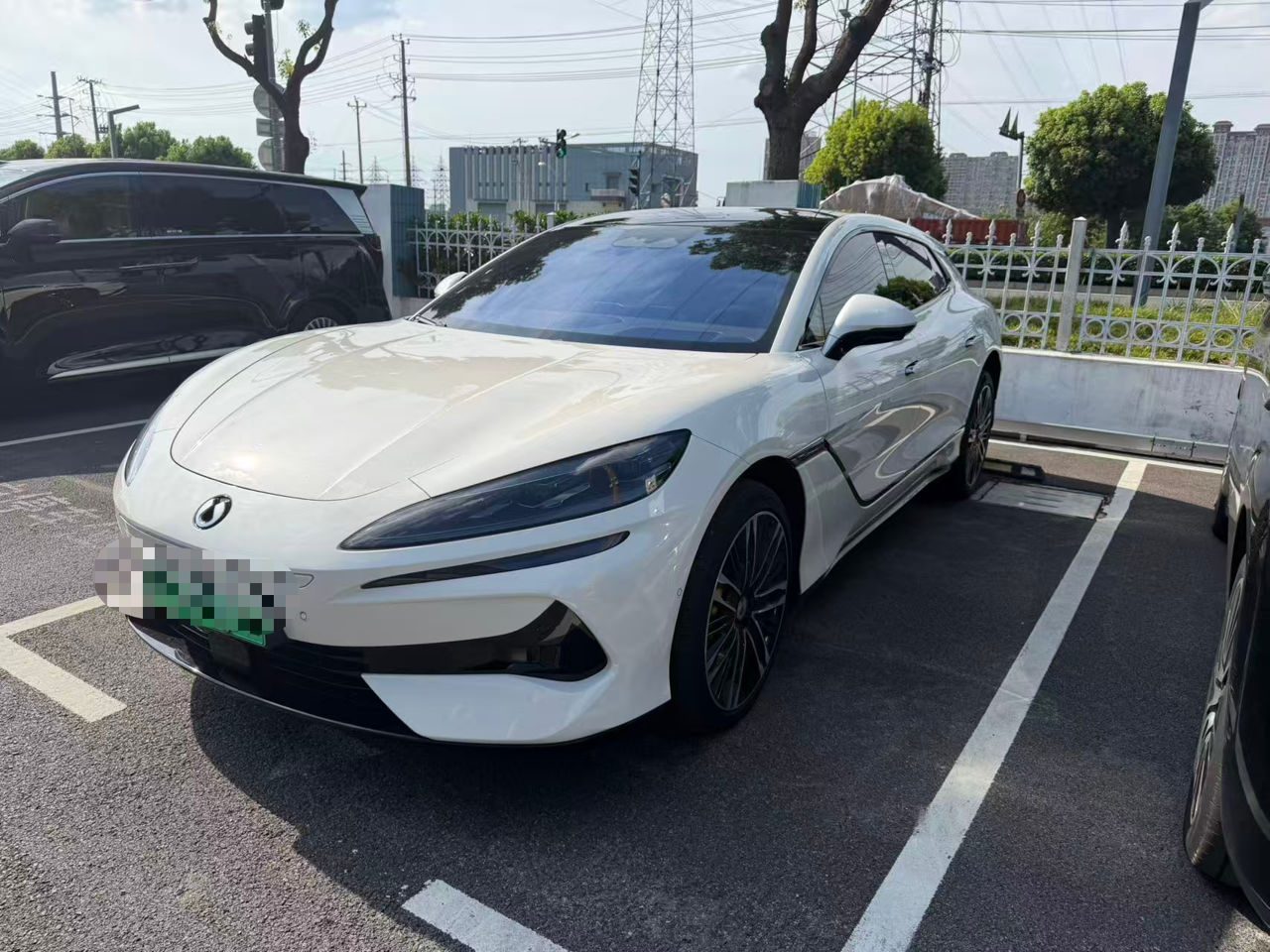 Denza Z9 GT 2024