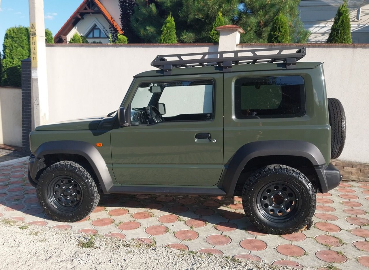 Suzuki Jimny 2024
