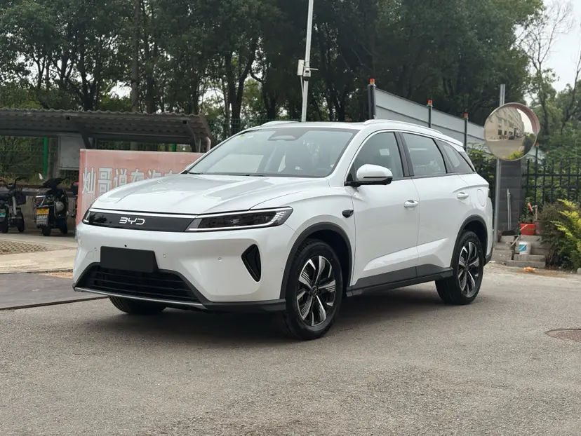BYD Sealion 05 2025
