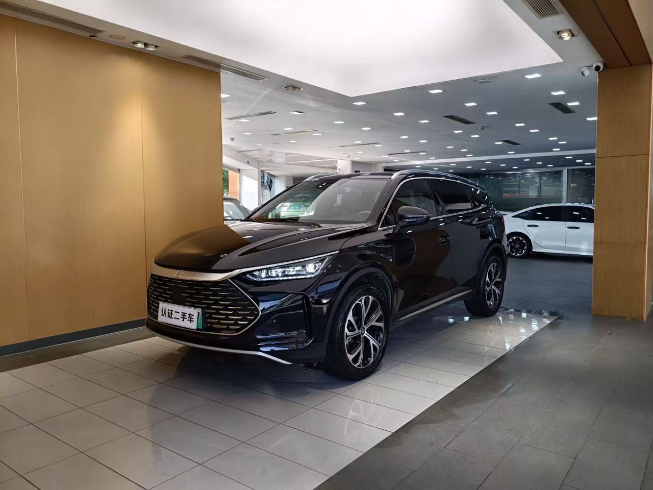 BYD Tang 2025