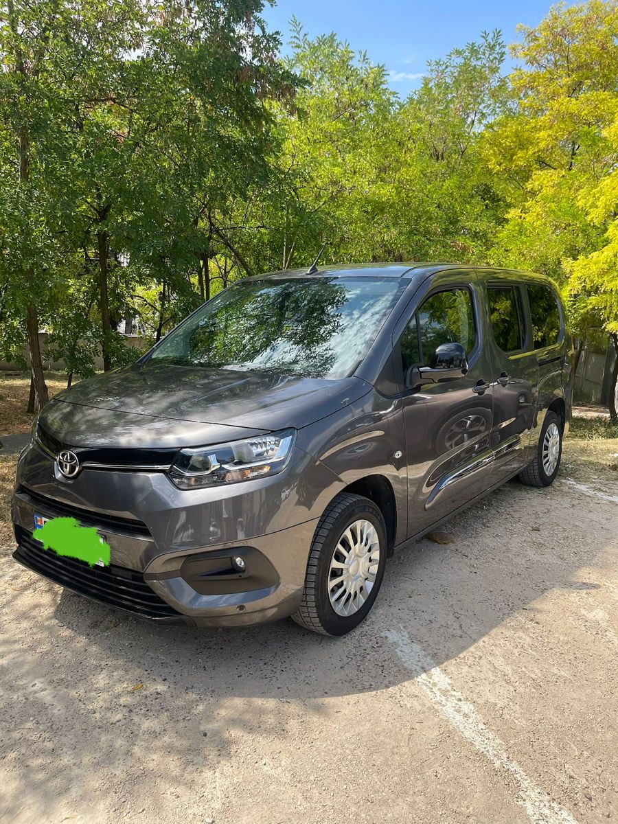 Toyota Proace City Verso 2024