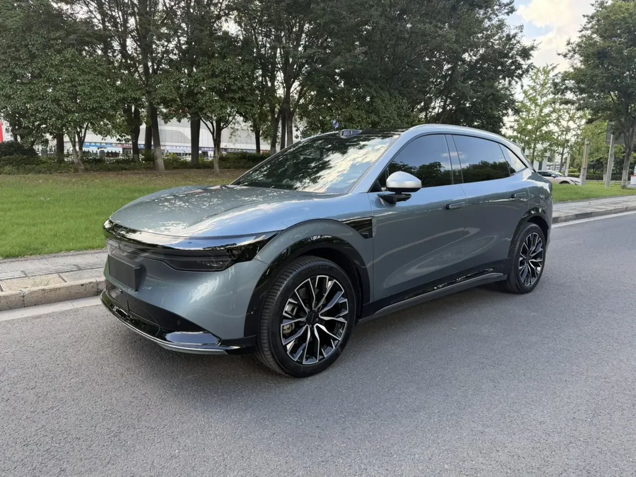 Zeekr 7X 2024