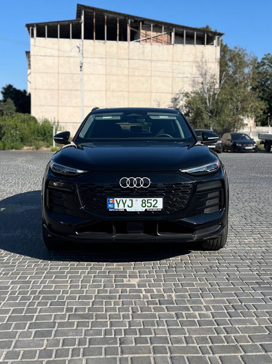 Audi Q6 e-tron 2025