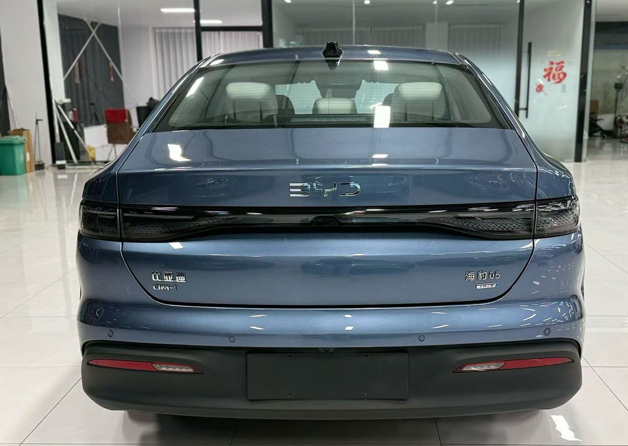 BYD Seal 2025