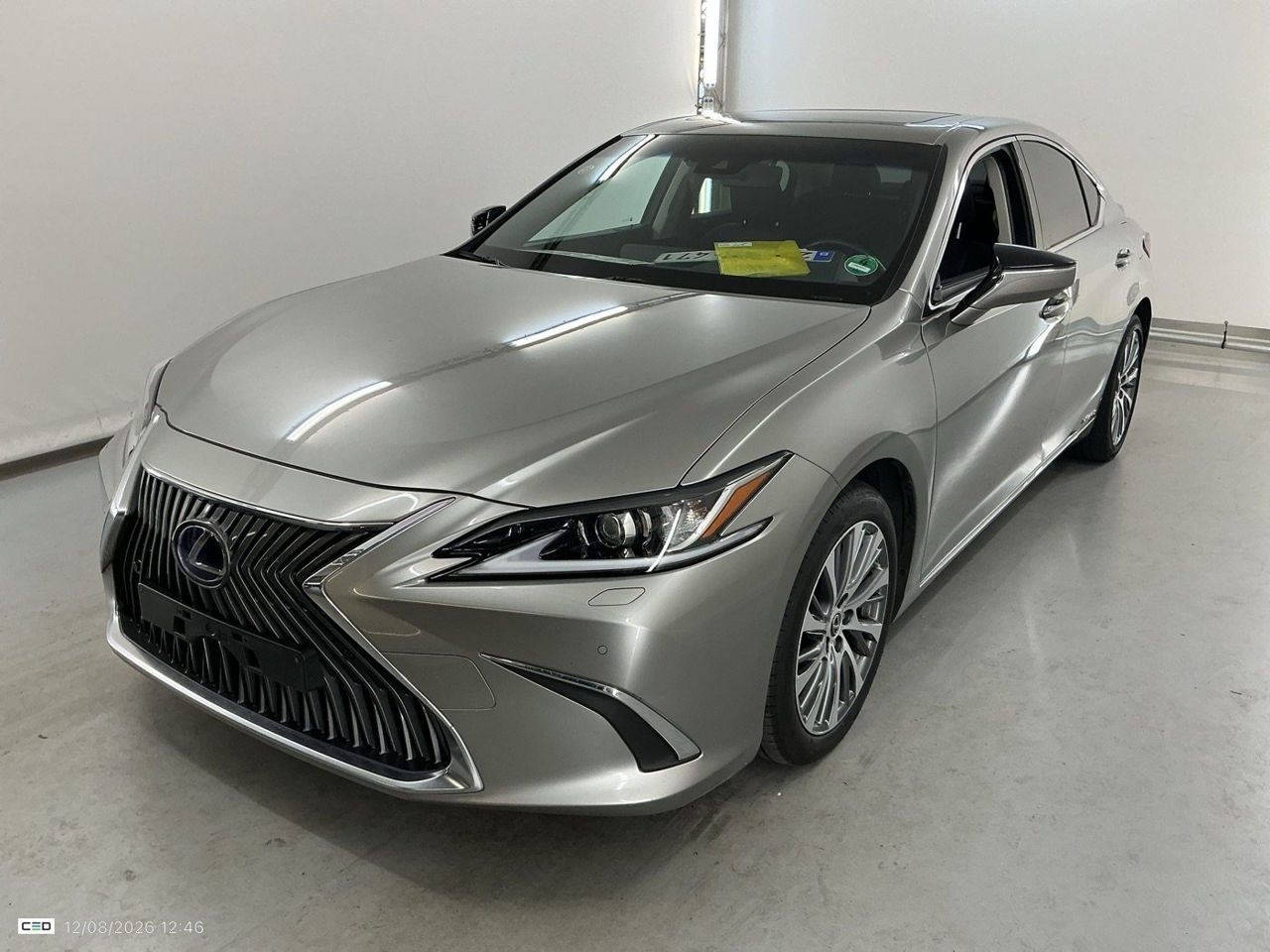 Lexus ES Series 2023