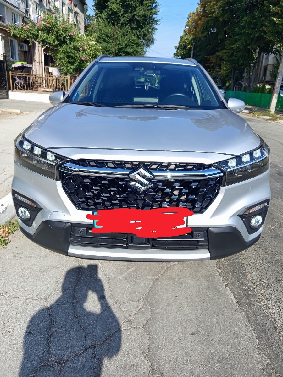 Suzuki S-Cross 2023