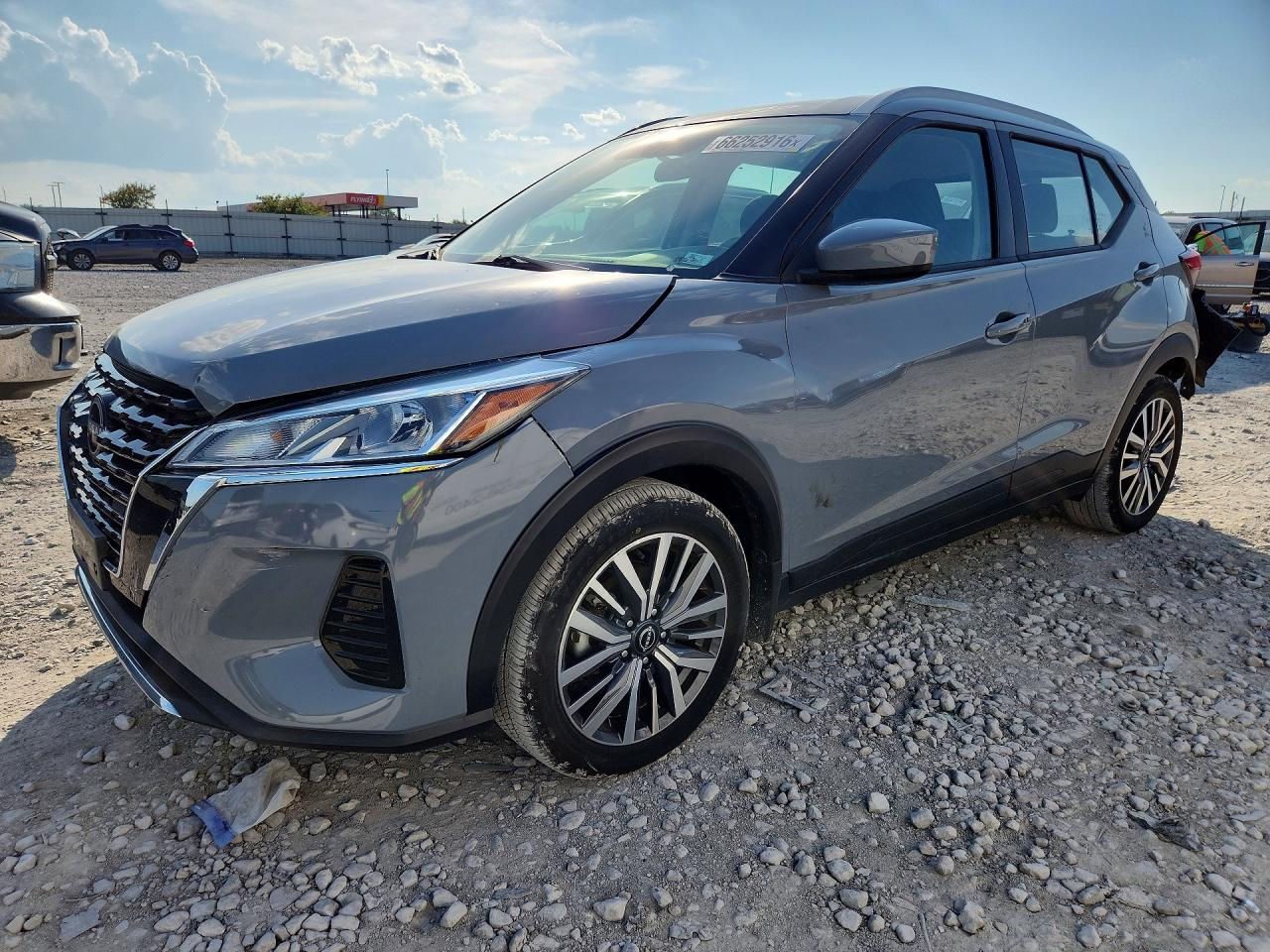 Nissan Kicks 2023