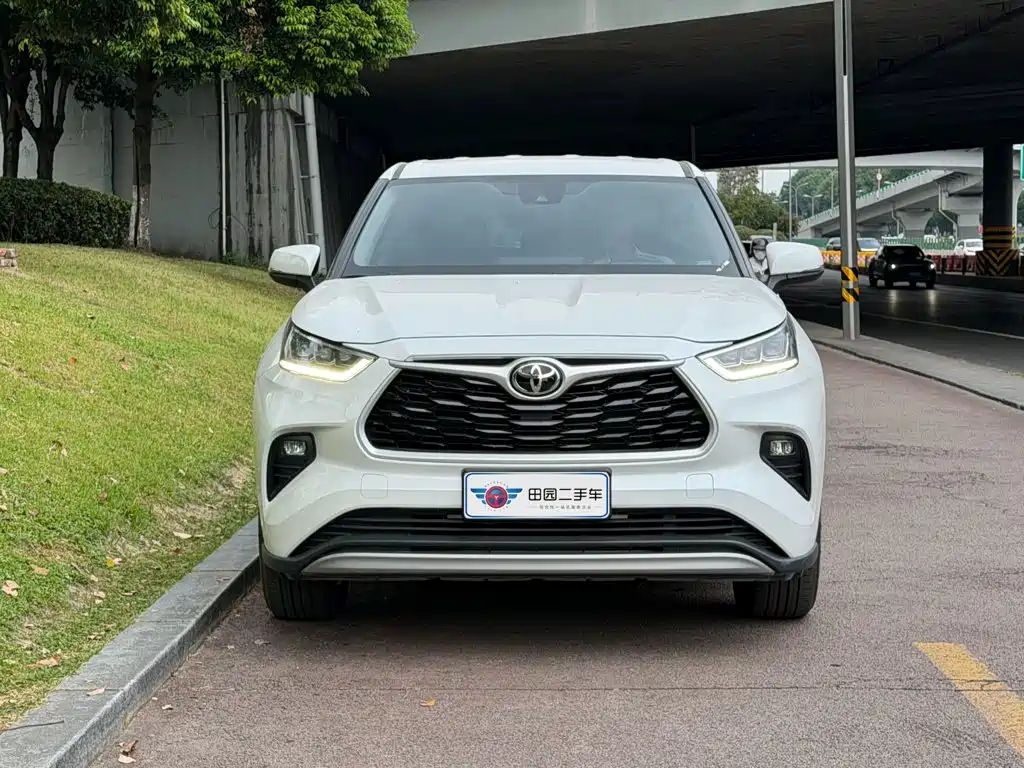 Toyota Highlander 2024