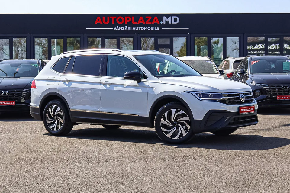 Volkswagen Tiguan 2025 — фото 1, купить с доставкой в Москву
