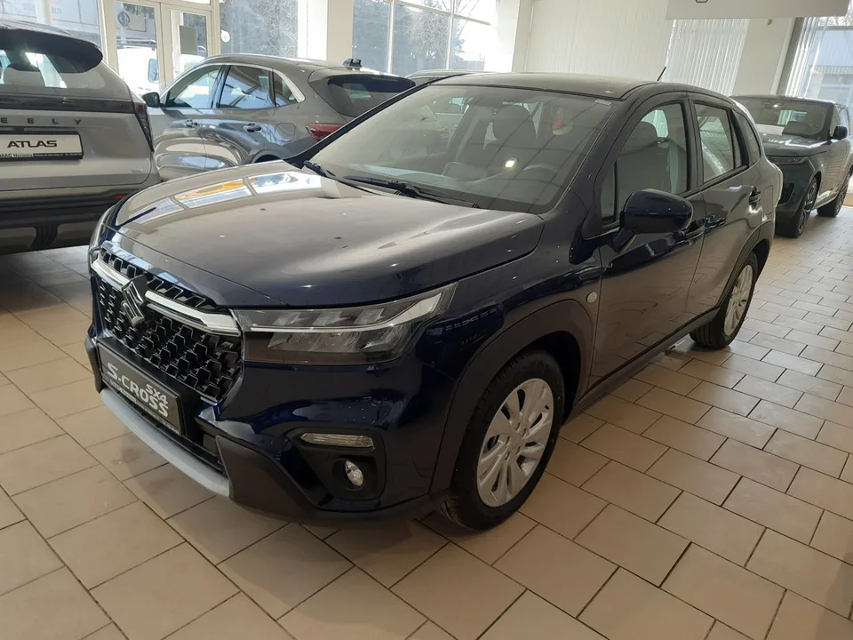 Suzuki S-Cross 2025 — фото 1, купить с доставкой в Москву