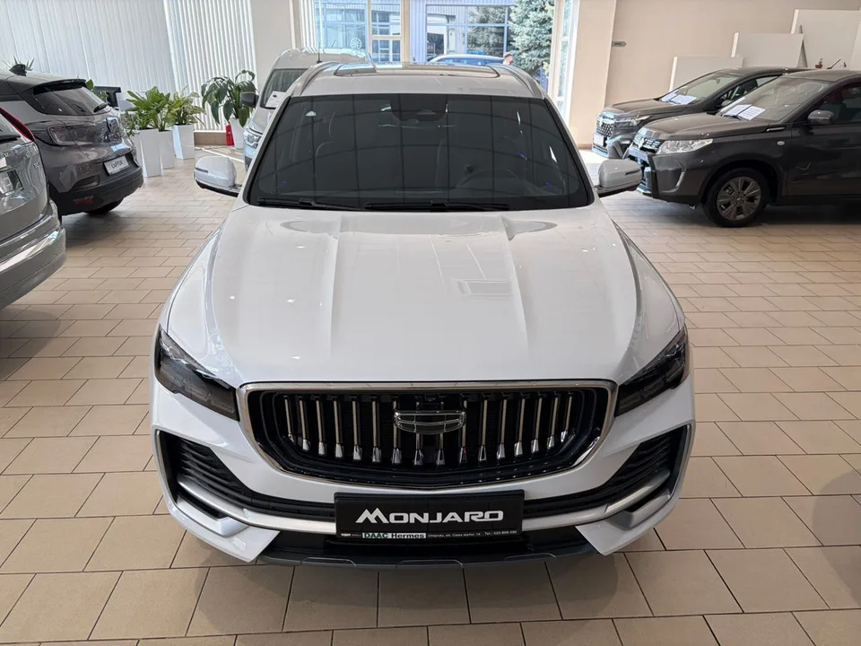 Geely Monjaro 2025 — фото 1, купить с доставкой в Москву