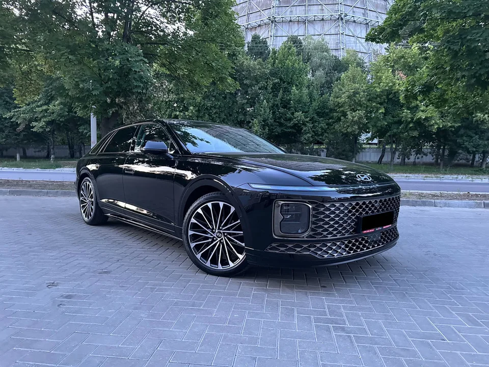 Hyundai Grandeur 2023 — фото 1, купить с доставкой в Москву