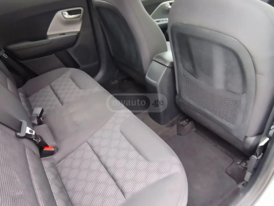 Kia Niro 2022 — миниатюра 3