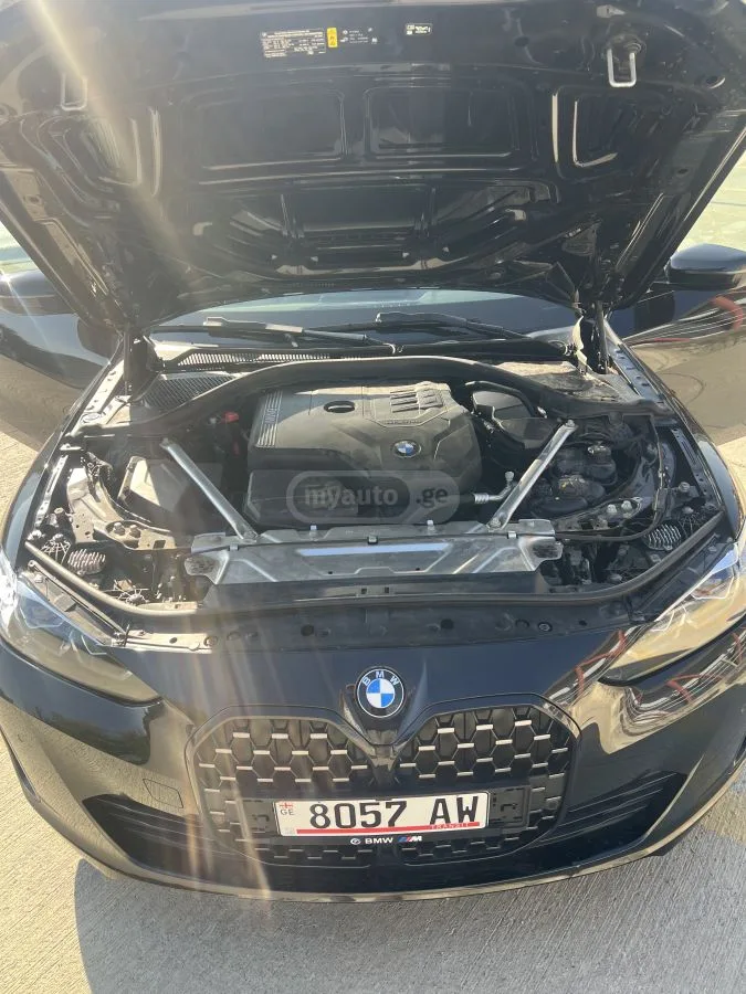 BMW 430 i 4dr Rear-Wheel Drive Hatchba 2023 — миниатюра 2