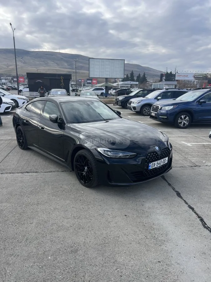 BMW 430 i 4dr Rear-Wheel Drive Hatchba 2023 — фото 1, купить с доставкой в Москву