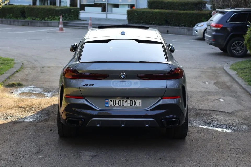 BMW X6 2024 — миниатюра 2