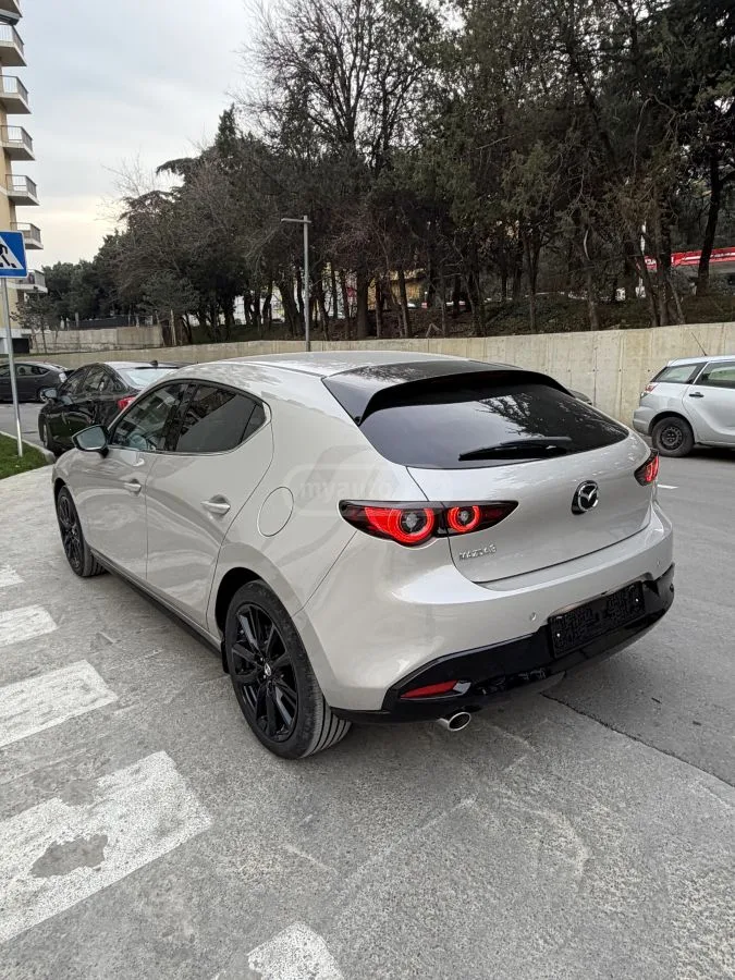Mazda Mazda3 ПРОХОДНАЯ 150Л.С 2025 — миниатюра 2