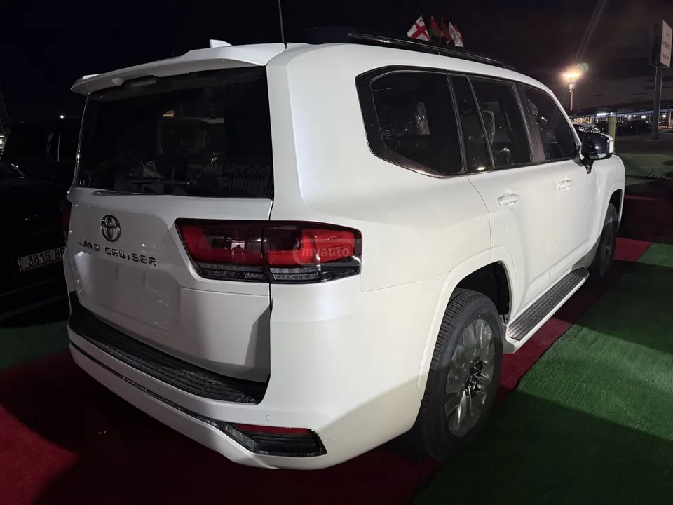 Toyota Land Cruiser PREMIUM 2026 — миниатюра 5