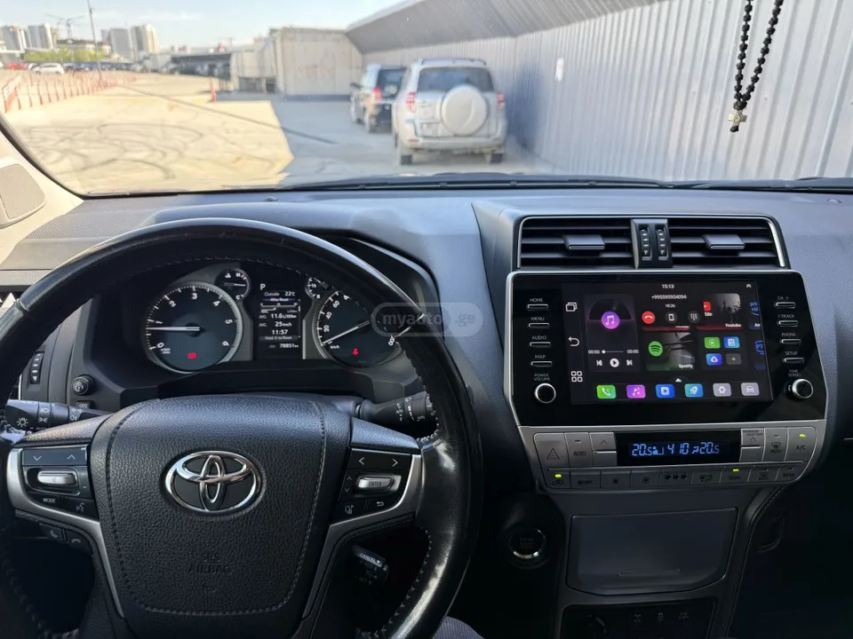 Toyota Land Cruiser Prado 2022 — миниатюра 2