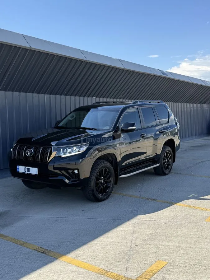 Toyota Land Cruiser Prado 2022 — миниатюра 3
