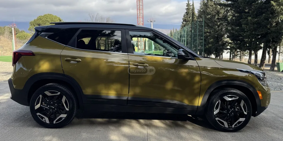 Kia Seltos SX 2023 — миниатюра 3