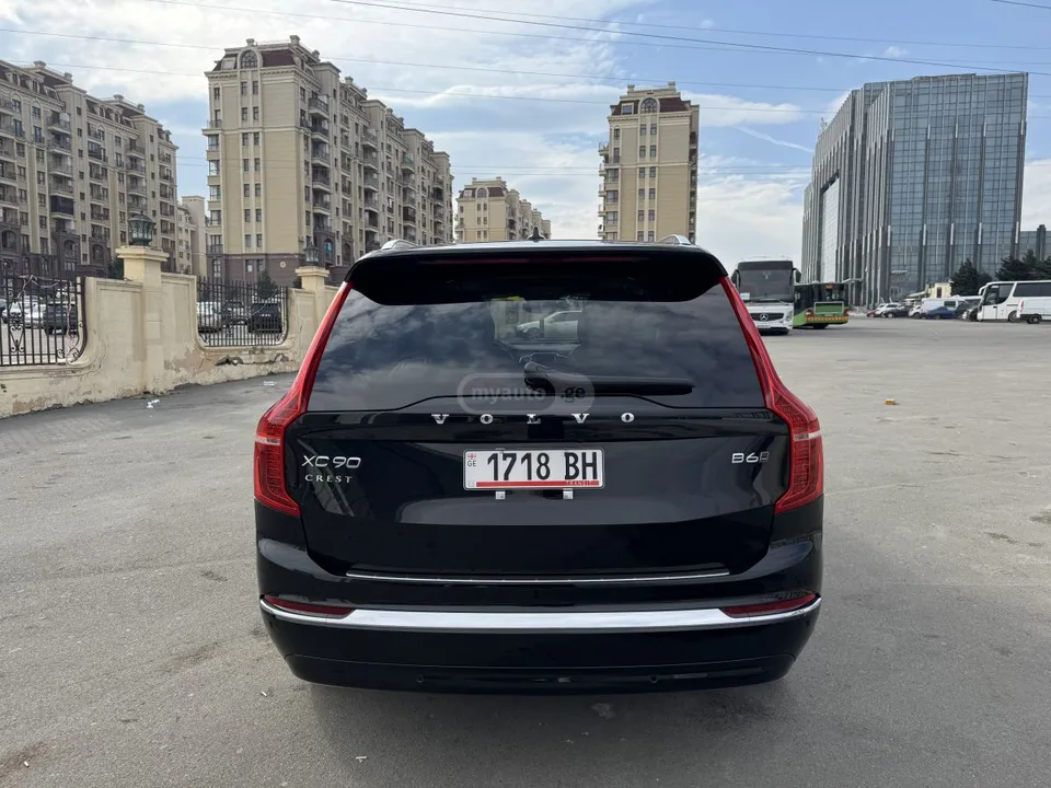 Volvo XC90 Ultimate 2023 — миниатюра 3