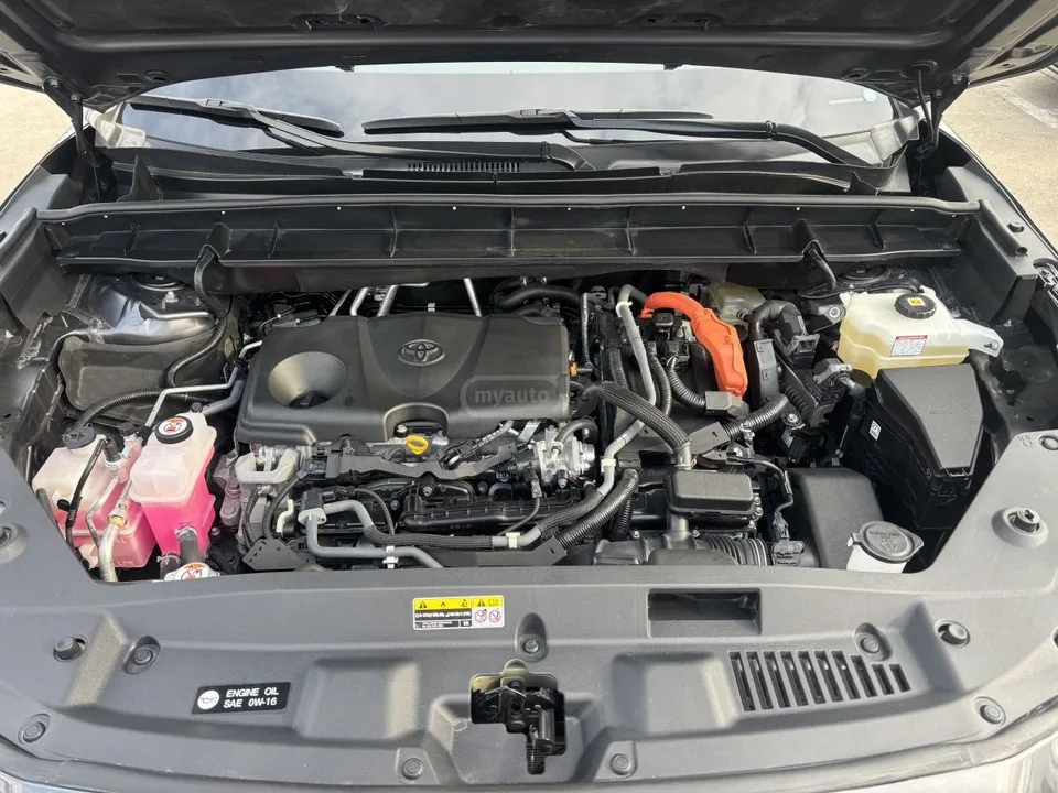 Toyota Highlander 2022 — миниатюра 3
