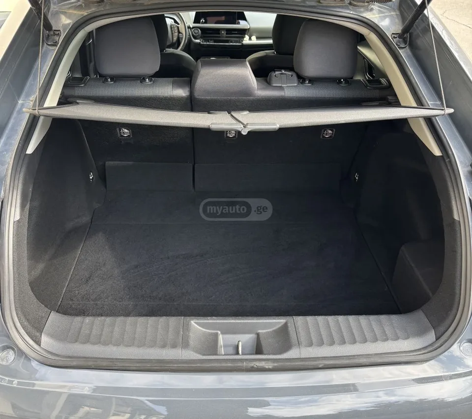 Toyota Prius LE 5dr Front-Wheel Drive Hatch 2023 — миниатюра 3
