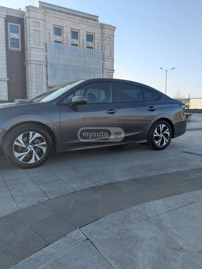 Subaru Legacy 2025 — миниатюра 5