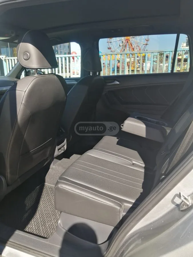 Volkswagen Tiguan R - LINE 2022 — миниатюра 4