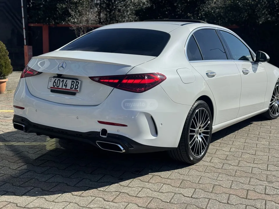 Mercedes-Benz C 300 2023 — миниатюра 2