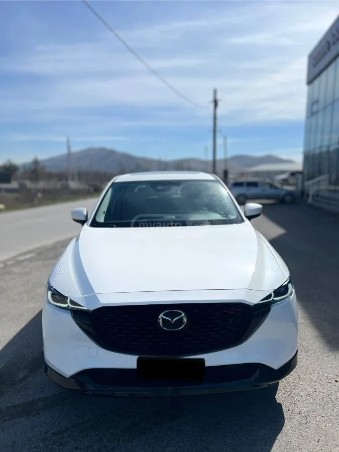 Mazda CX-5 Premium 2022 — фото 1, купить с доставкой в Москву