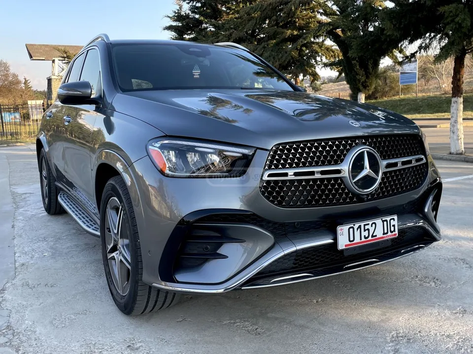 Mercedes-Benz GLE 350 /// AMG Line 2024 — миниатюра 2