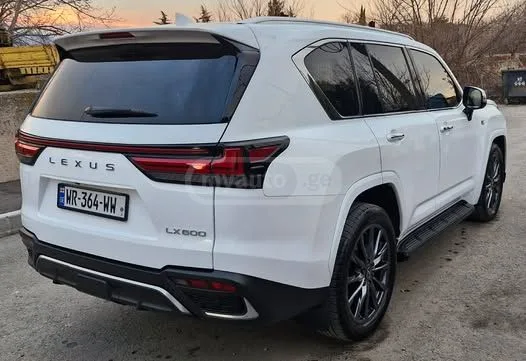 Lexus LX 600 F SPORT 4dr 4x4 Automatic 2023 — миниатюра 2