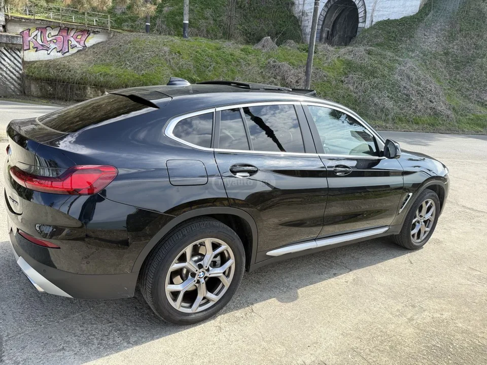 BMW X4 2023 — миниатюра 2