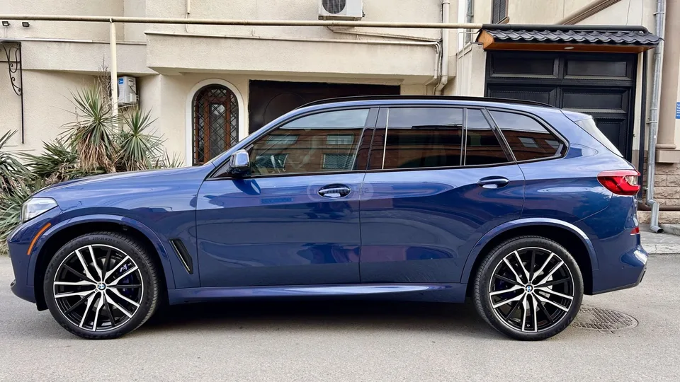 BMW X5 2023 — миниатюра 2