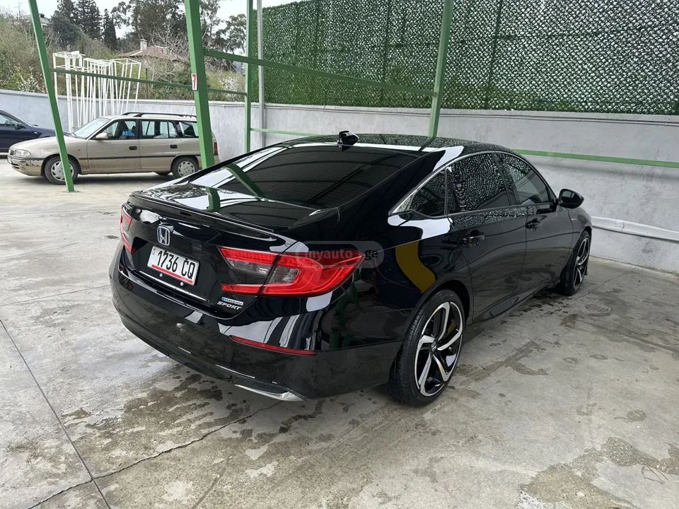 Honda Accord 2022 — миниатюра 4